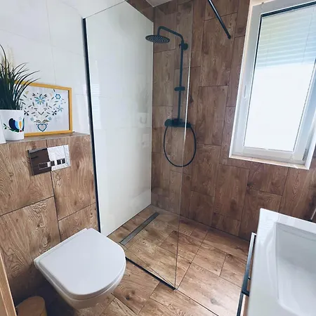 Skoczybruzda アパート